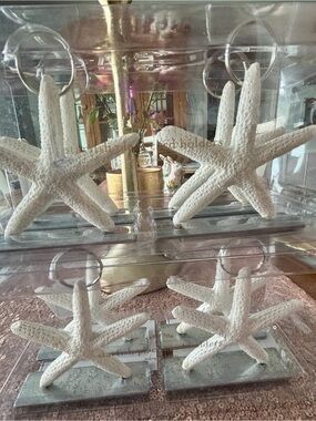 Pottery Barn Starfish Place Card Holders - White Coastal Tabletop Set of 8 party
